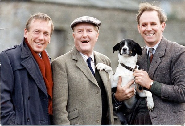 00F8BD2100000191-0-image-a-60_1429315004873